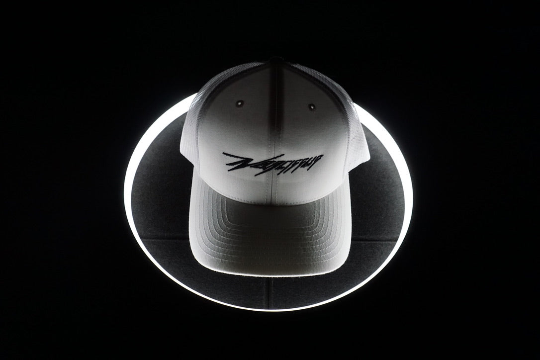 TRUCKER HAT