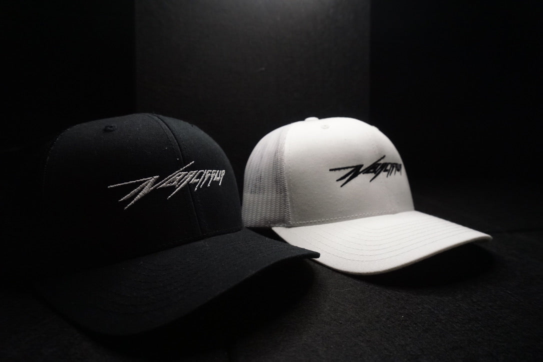 TRUCKER HAT