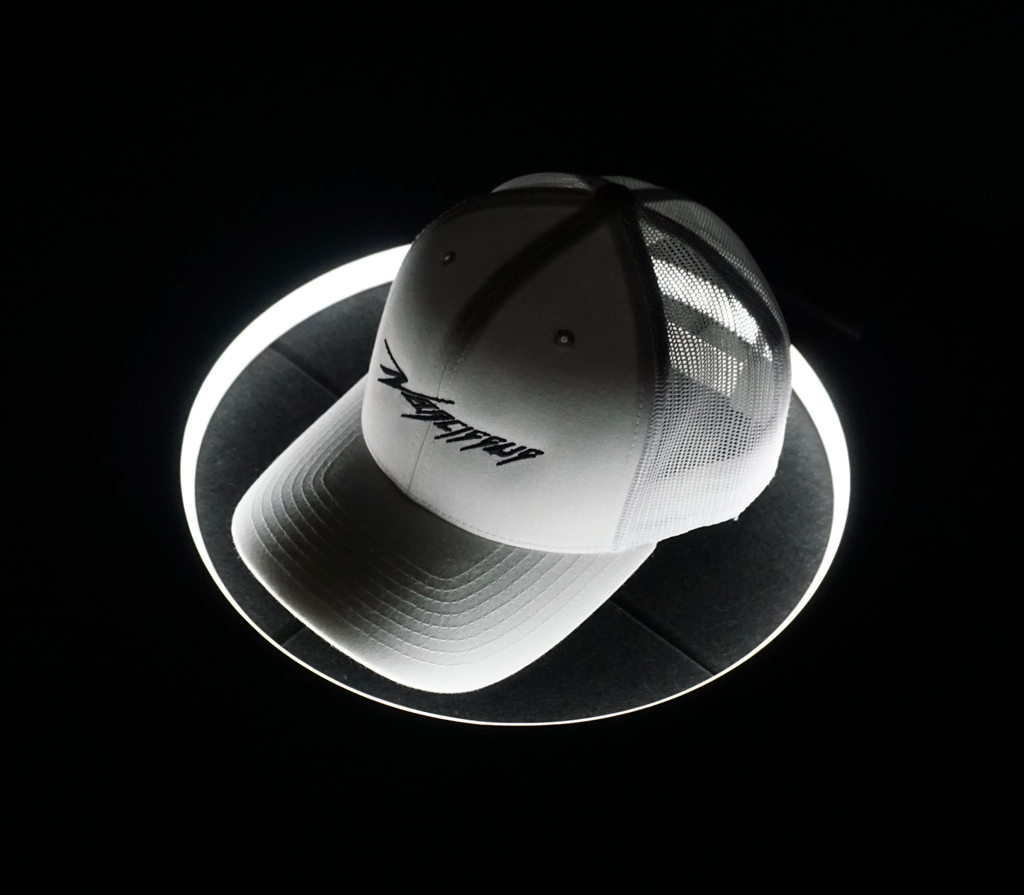 TRUCKER HAT